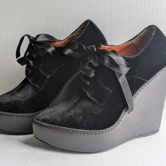 Paloma Barcelo Black Wedge Shoes - Picture 2 of 10